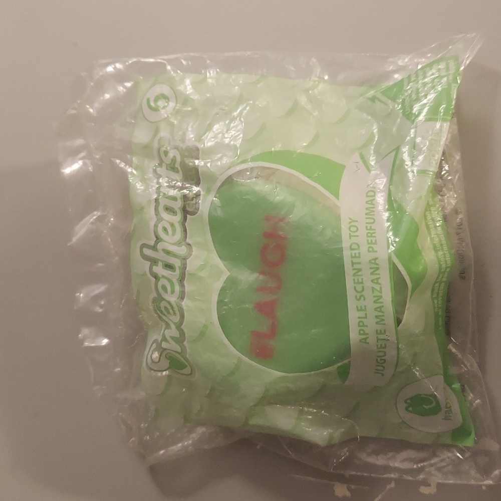 ❤️ Sweethearts Clip-Gloss Apple Scented Toy